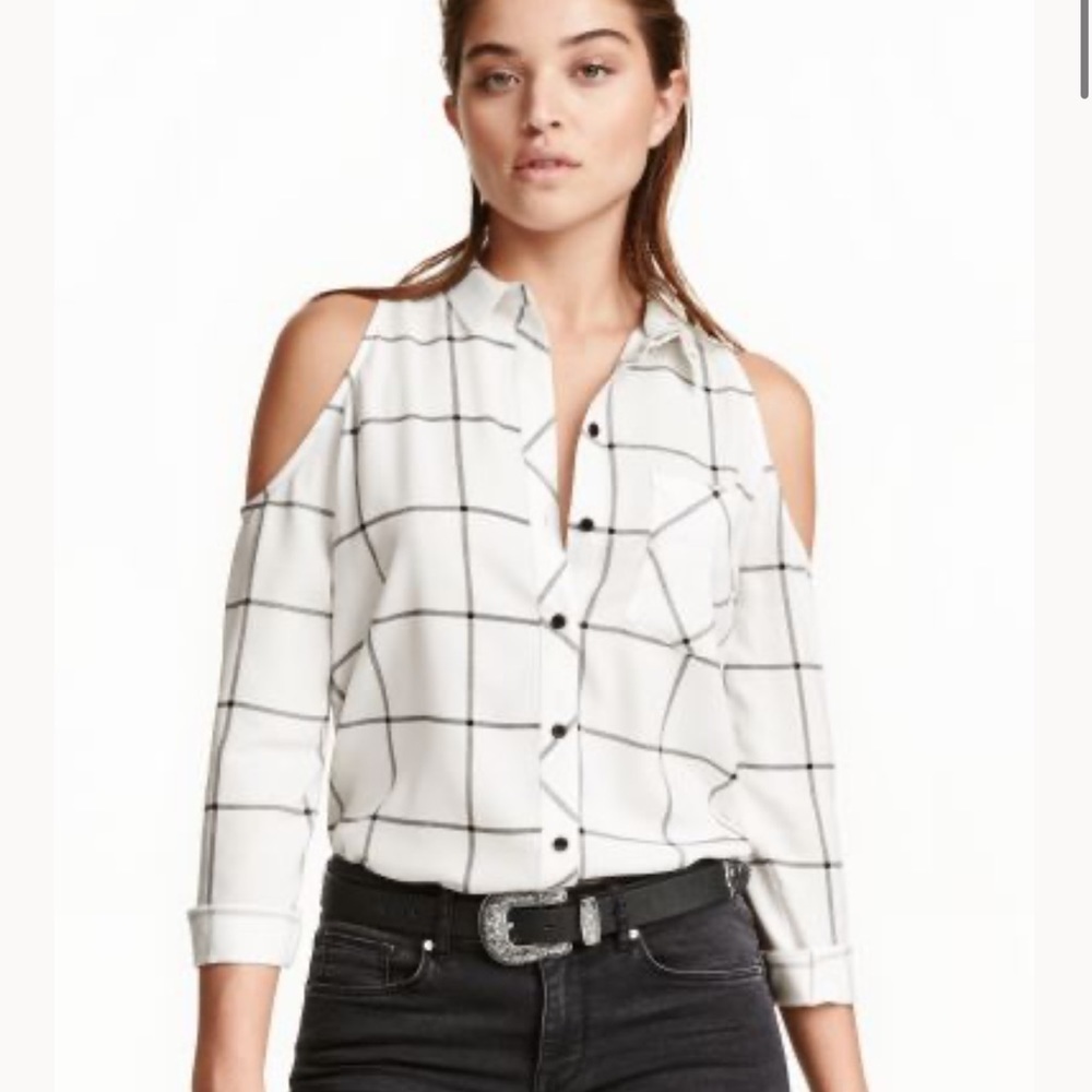 H&M Cold Shoulder Top​